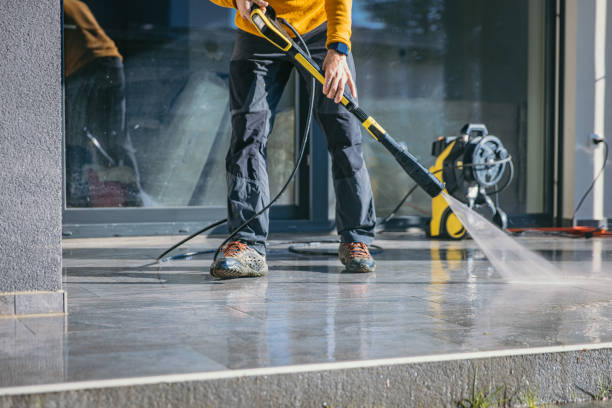 Fence Pressure Washing in West Ishpeming, MI