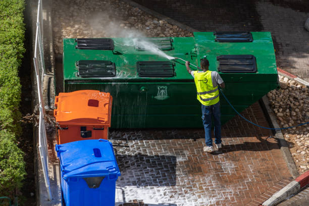 Pressure Washing Contractors in West Ishpeming, MI